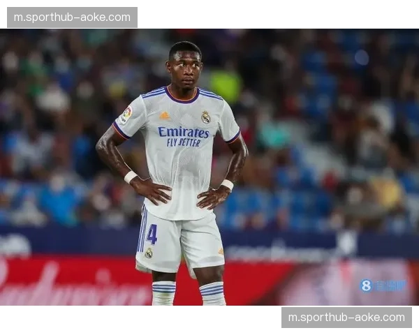 刘浩帆队长领袖气质 后防核心身价进入上升通道 刘浩帆队长领袖气质 后防核心身价进入上升通道