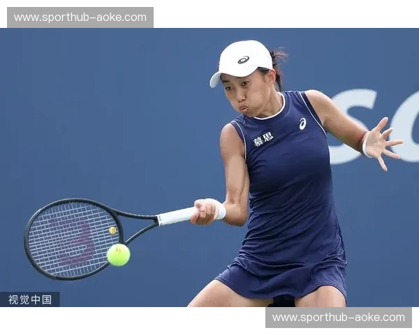 汤森德网前截击果断 外卡选手战术执行坚决连克对手